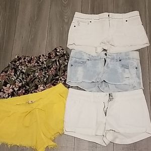 Lot of 5 Pair Designer Shorts Size Small